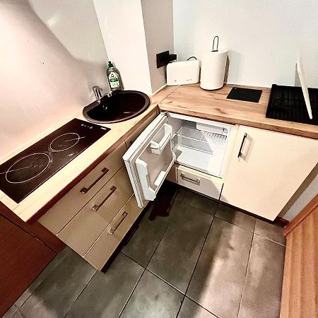 Smallest Apartment In The Center Of Riga Exterior photo